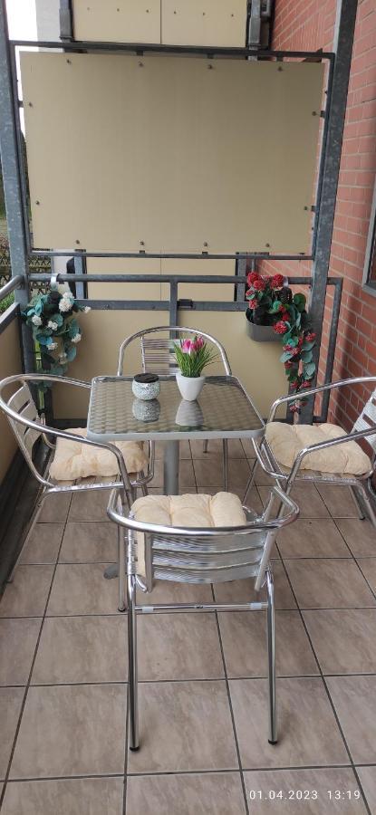 Leineblick Apartment Seelze ภายนอก รูปภาพ